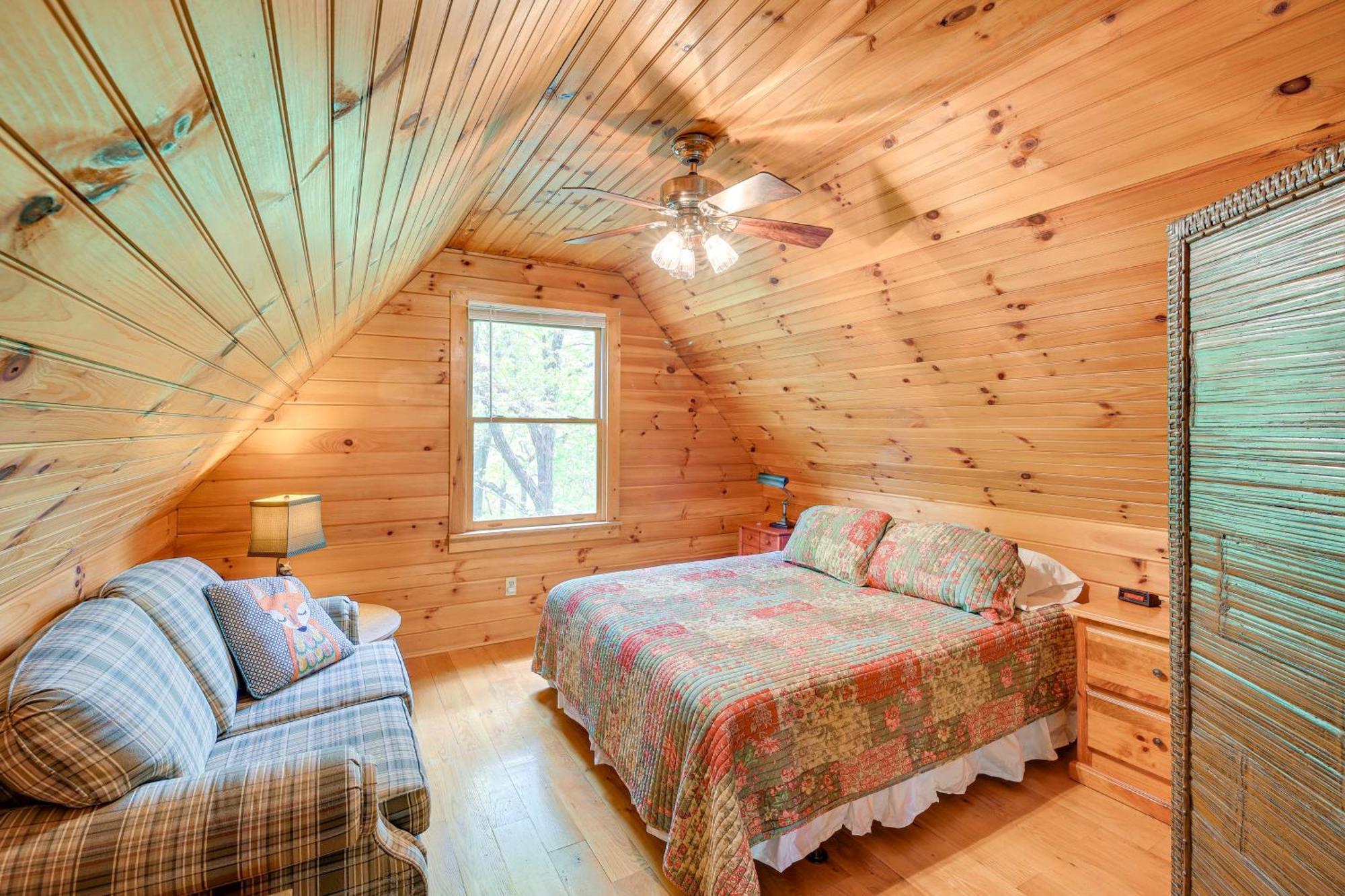 Quaint Blue Ridge Cabin Rental With On-Site Stream! Sparta Eksteriør billede