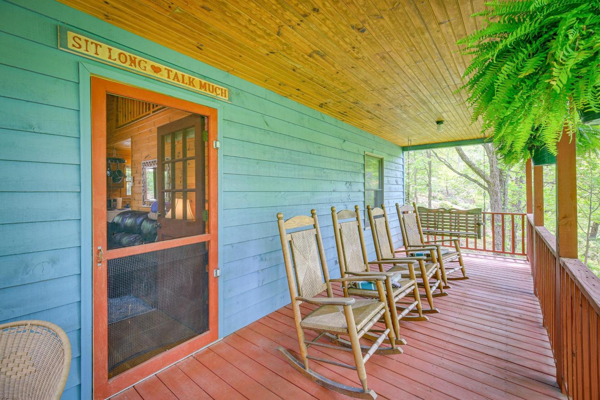 Quaint Blue Ridge Cabin Rental With On-Site Stream! Sparta Eksteriør billede